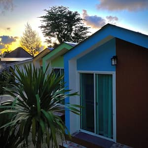 thumbnail: Exterior