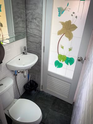 thumbnail: Bathroom