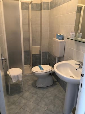 thumbnail: Bathroom