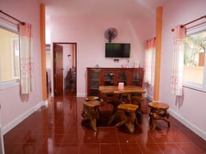 thumbnail: Living area
