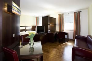 thumbnail: General view