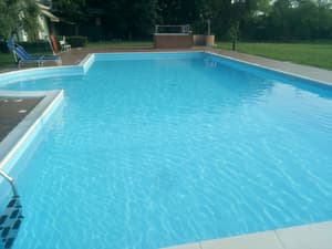 thumbnail: Outdoor pool
