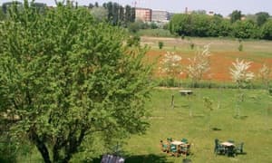 thumbnail: Property grounds