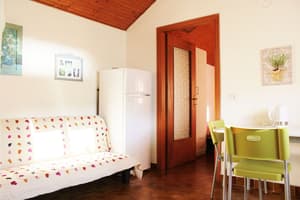 thumbnail: In-room dining