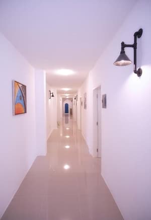 thumbnail: Hallway