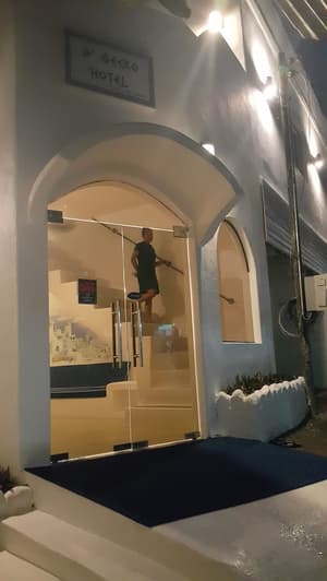 thumbnail: Interior