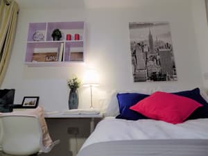 thumbnail: Room