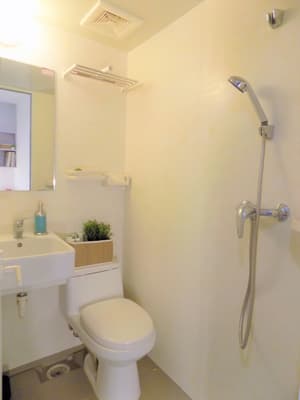 thumbnail: Bathroom