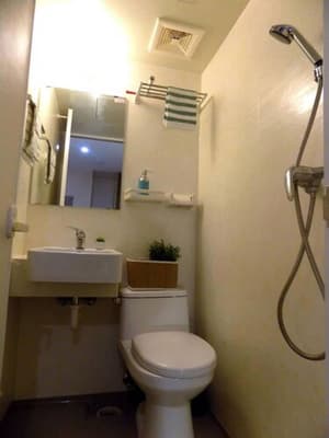 thumbnail: Bathroom