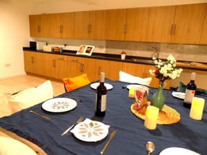 thumbnail: In-room dining