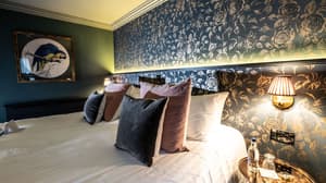 thumbnail: Room