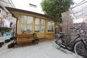 thumbnail: Exterior