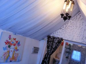 thumbnail: Interior detail