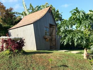 thumbnail: Exterior