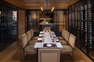 thumbnail: Restaurant