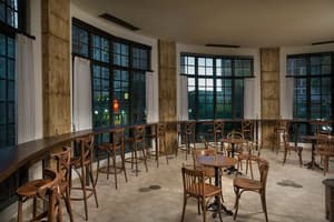 thumbnail: Bar (on property)