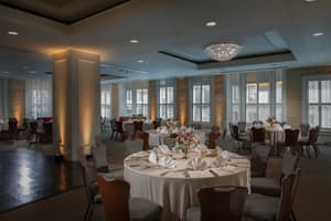 thumbnail: Ballroom