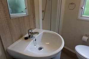 thumbnail: In-room dining
