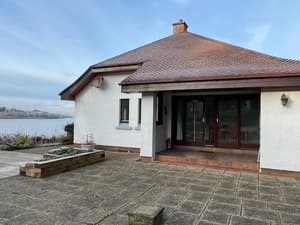 thumbnail: Exterior