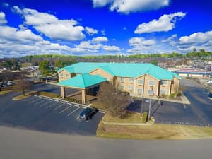thumbnail: Exterior