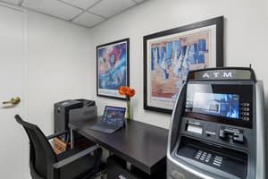 thumbnail: Business center
