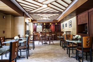 thumbnail: Restaurant