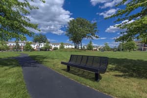 thumbnail: Front of property