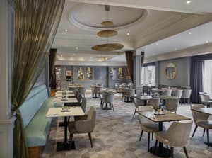 thumbnail: Restaurant