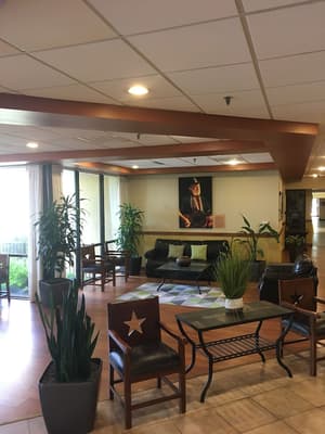 thumbnail: Lobby sitting area