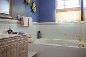 thumbnail: Bathroom