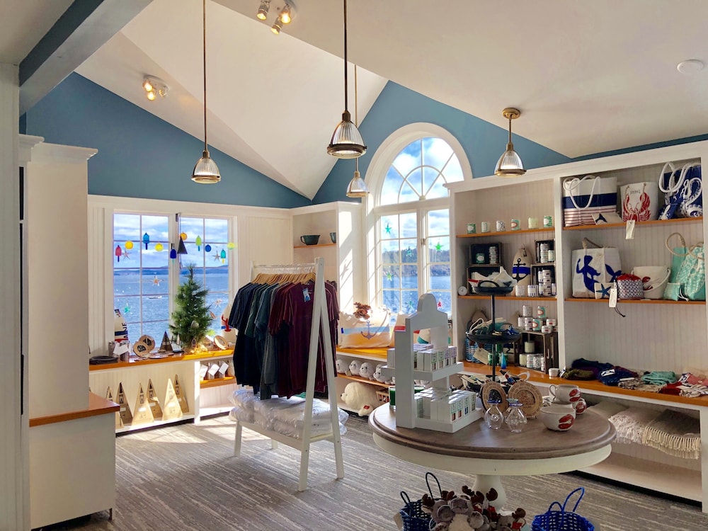 Gift shop
