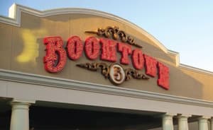thumbnail: Exterior detail