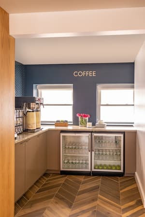 thumbnail: Coffee shop