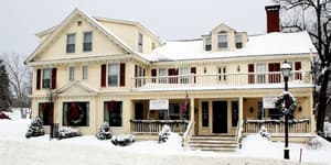 thumbnail: Exterior detail