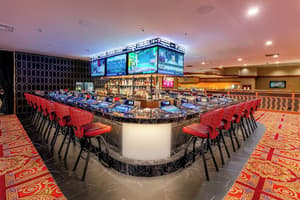 thumbnail: Bar (on property)