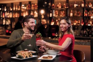 thumbnail: Couples dining