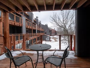 thumbnail: Balcony