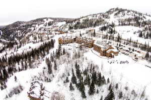thumbnail: Exterior