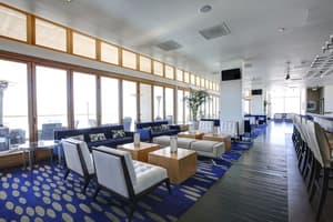 thumbnail: Lobby sitting area