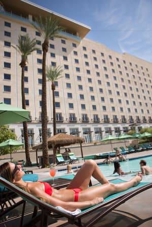 thumbnail: Outdoor pool