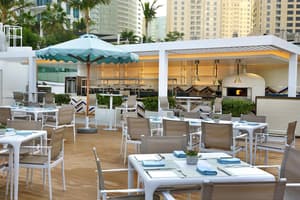 thumbnail: Restaurant