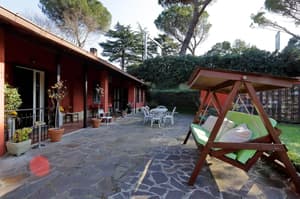 thumbnail: Exterior