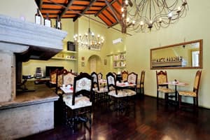 thumbnail: Interior