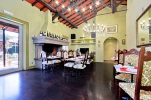 thumbnail: Interior