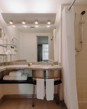 thumbnail: Bathroom