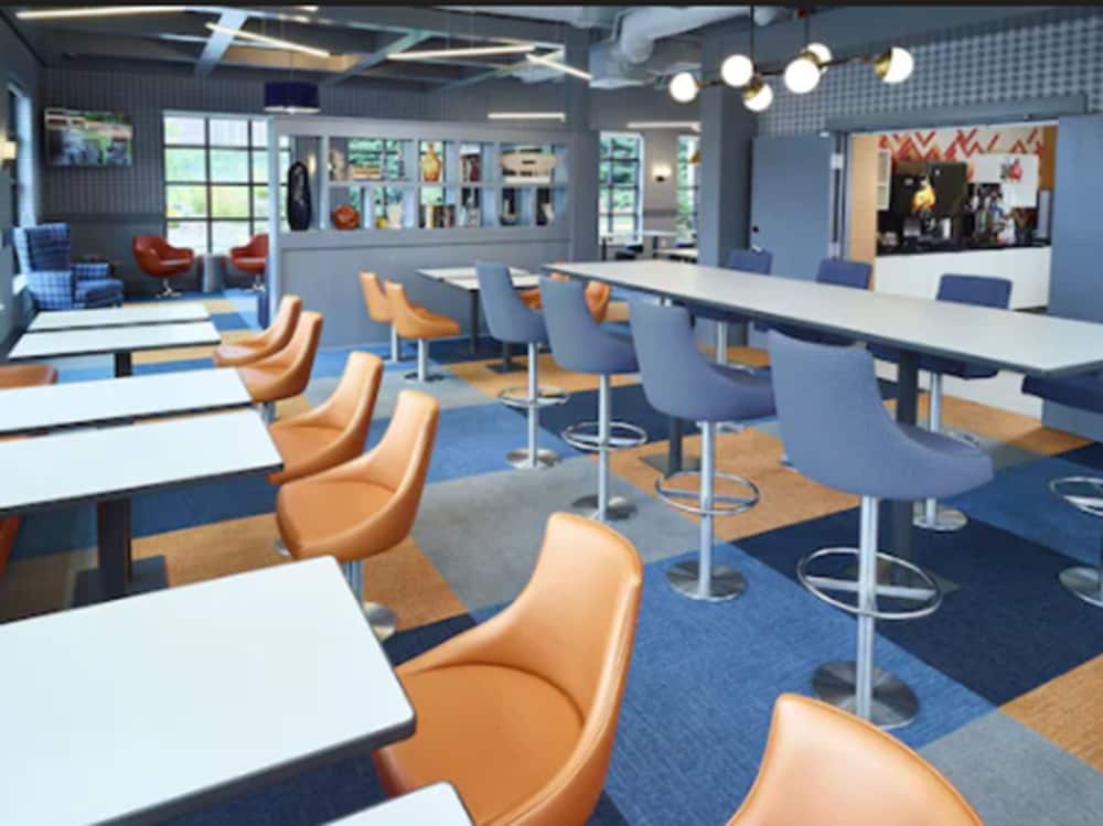 Apple Valley thumbnail