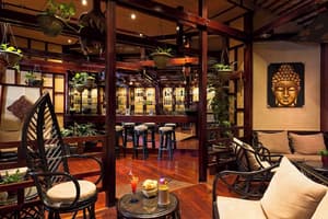 thumbnail: Restaurant