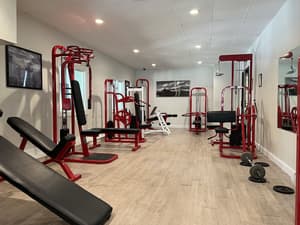 thumbnail: Gym