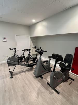 thumbnail: Gym