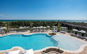 thumbnail: Outdoor pool